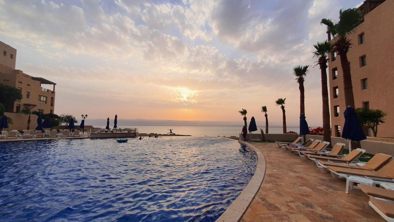 Comfy Stays Sea View Apartments At Deadsea Samarah Resort- Families & Couples During Weekends & Public Holidays Sweimeh Exterior photo