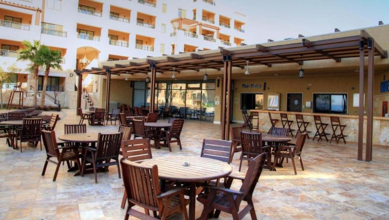 Comfy Stays Sea View Apartments At Deadsea Samarah Resort- Families & Couples During Weekends & Public Holidays Sweimeh Exterior photo