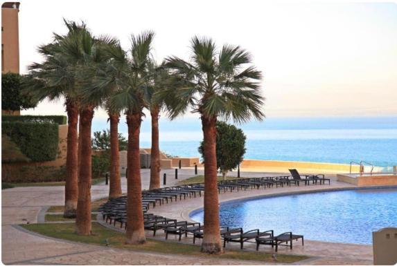 Comfy Stays Sea View Apartments At Deadsea Samarah Resort- Families & Couples During Weekends & Public Holidays Sweimeh Exterior photo